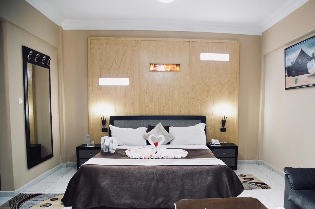 Hotel Iman 努瓦克肖特 外观 照片